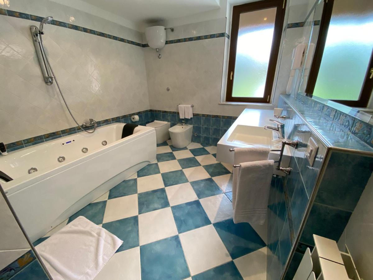Il Villino Agriturismo B&B Belforte del Chienti Luaran gambar