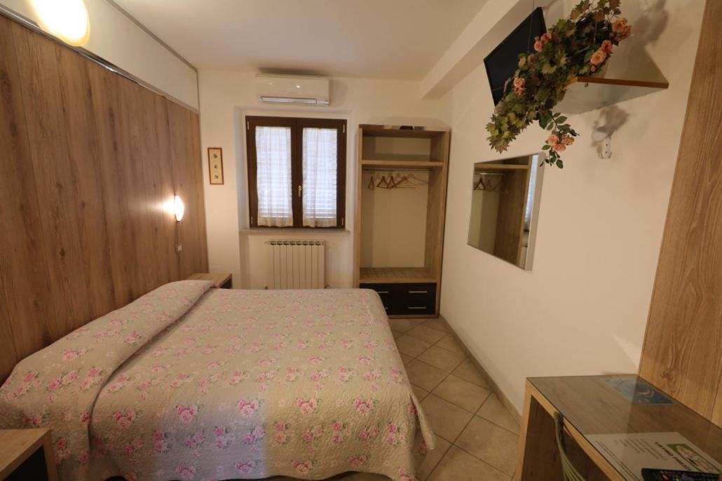 Il Villino Agriturismo B&B Belforte del Chienti Luaran gambar